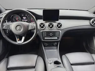 Mercedes-Benz CLA 200 Night Star 7G-DCT