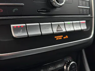 Mercedes-Benz CLA 200 Night Star 7G-DCT