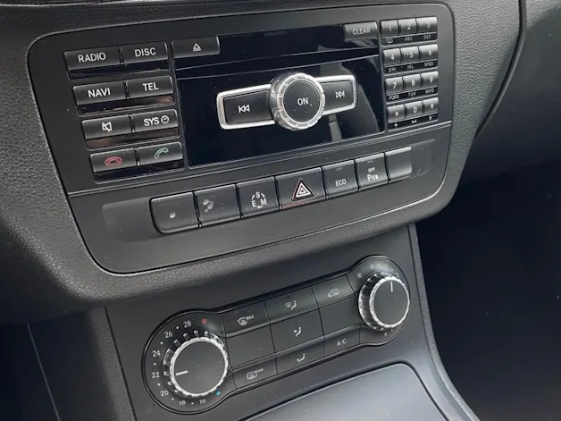 Mercedes-Benz B 180 7G-DCT