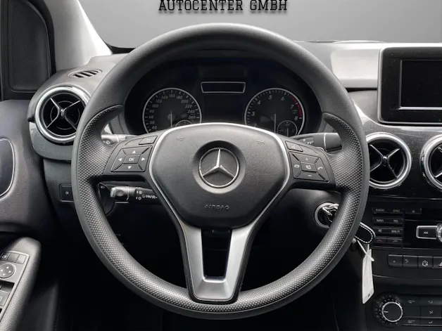 Mercedes-Benz B 180 7G-DCT