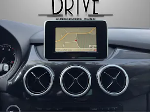 Mercedes-Benz B 180 7G-DCT
