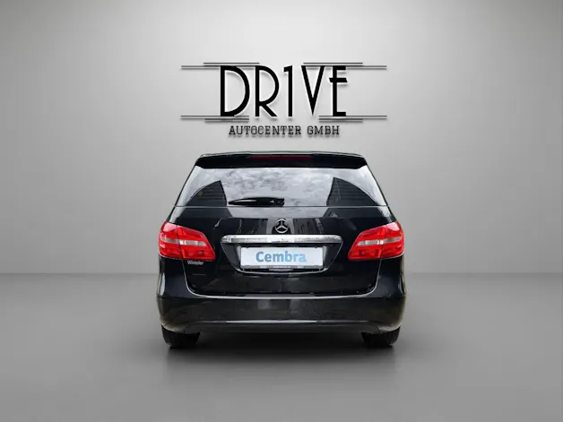 Mercedes-Benz B 180 7G-DCT