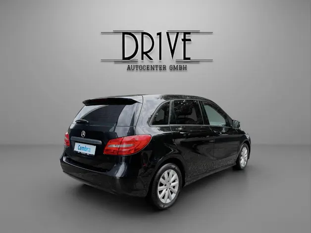 Mercedes-Benz B 180 7G-DCT