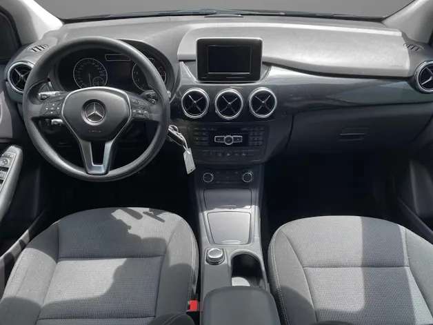 Mercedes-Benz B 180 7G-DCT