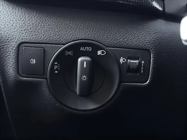 Mercedes-Benz B 180 7G-DCT