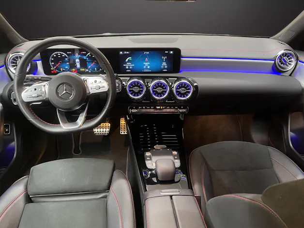 Mercedes-Benz CLA SB 250 AMG Line 4M 7G