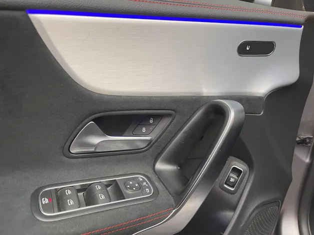 Mercedes-Benz CLA SB 250 AMG Line 4M 7G