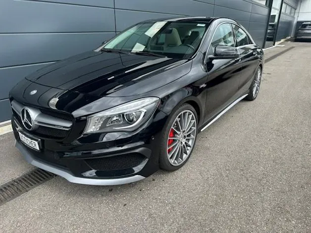 Mercedes-Benz CLA 45 AMG 4Matic Speedshift