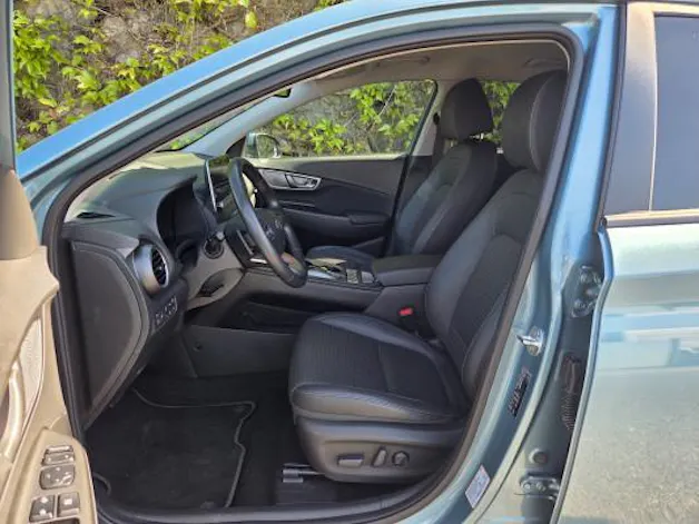 Hyundai Kona EV Bluelink Edition