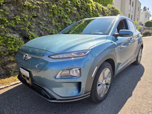 Hyundai Kona EV Bluelink Edition