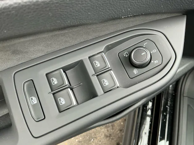 VW Golf 1.5 TSI eHYBRID 272PS GTE *** ÜBER 100KM ELEKTRISCHE REICHWEITE ***