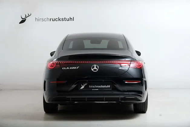 Mercedes-Benz CLA 220 4Matic 7G-DCT