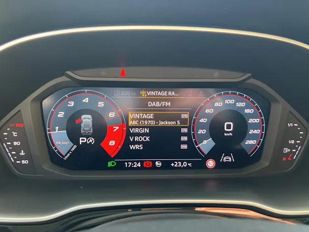 Audi Q3 40 TFSI advanced quattro S-tronic