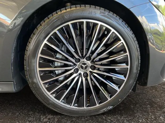 Mercedes-Benz E 200 T 9G-Tronic 4Matic