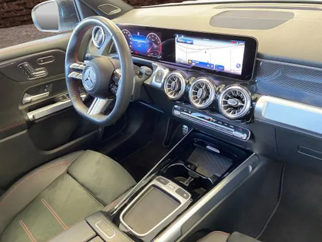 Mercedes-Benz GLB 220 4Matic 8G-Tronic