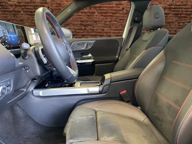 Mercedes-Benz GLB 220 4Matic 8G-Tronic