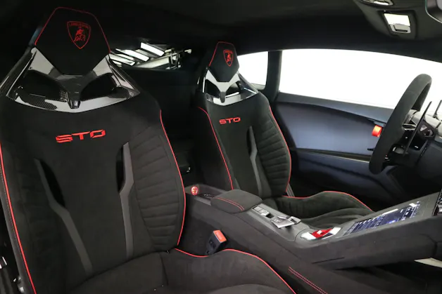 Lamborghini Huracan STO Coupé DCT RWD