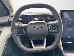 Ford Explorer Extended Range Premium AWD