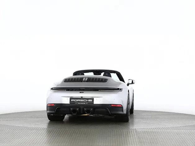 Porsche 911 Carrera GTS Cabriolet