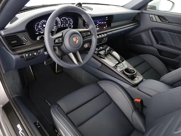 Porsche 911 Carrera GTS Cabriolet