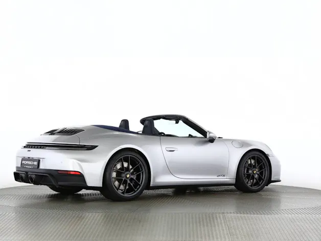 Porsche 911 Carrera GTS Cabriolet