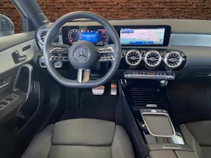 Mercedes-Benz A 250 e EQ Star 8G-DCT