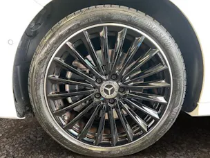 Mercedes-Benz A 250 e EQ Star 8G-DCT
