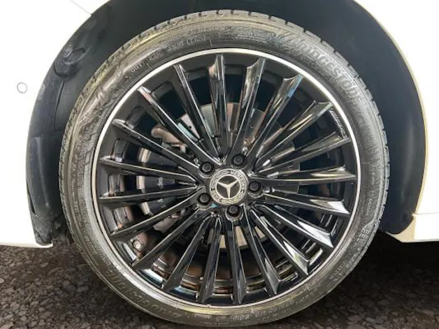 Mercedes-Benz A 250 e EQ Star 8G-DCT