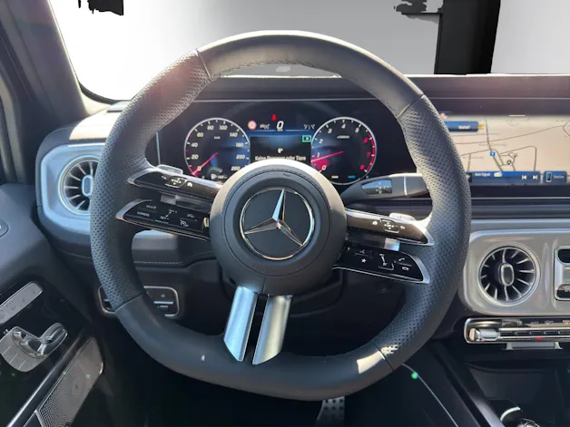 Mercedes-Benz G 500 9G-Tronic