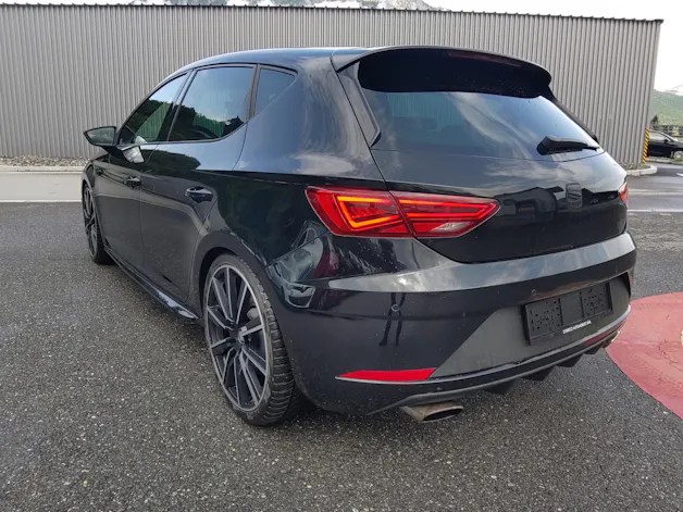 SEAT Leon 2.0 TSI Cupra 300 DSG