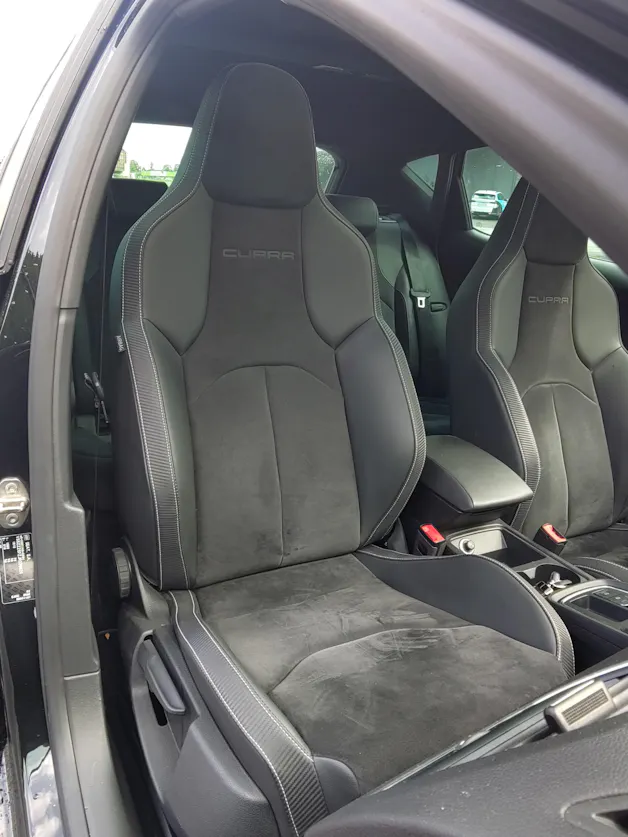SEAT Leon 2.0 TSI Cupra 300 DSG