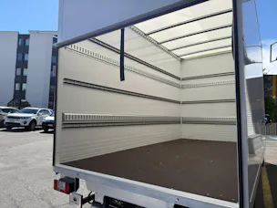Maxus Deliver 9 2.0D L4 RWD Luxury