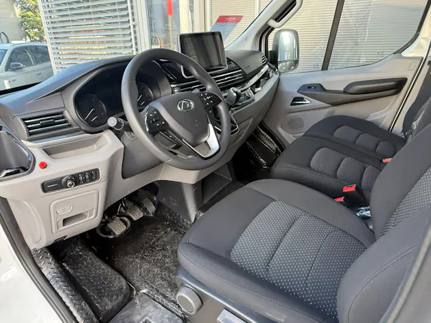 Maxus Deliver 9 2.0D L4 RWD Luxury