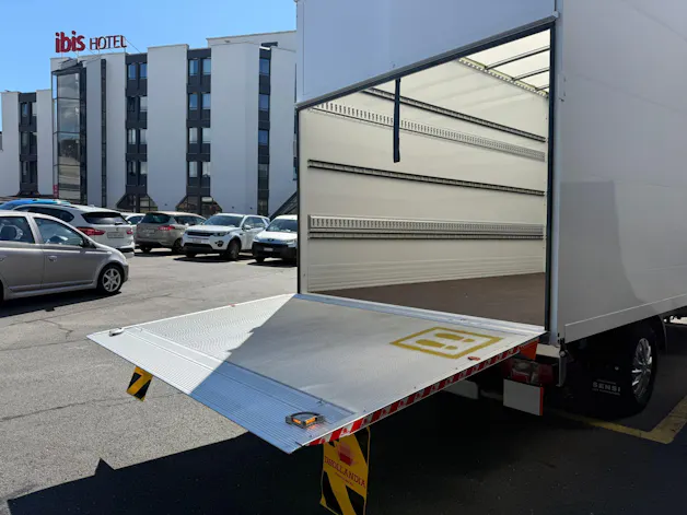 Maxus Deliver 9 2.0D L4 RWD Luxury