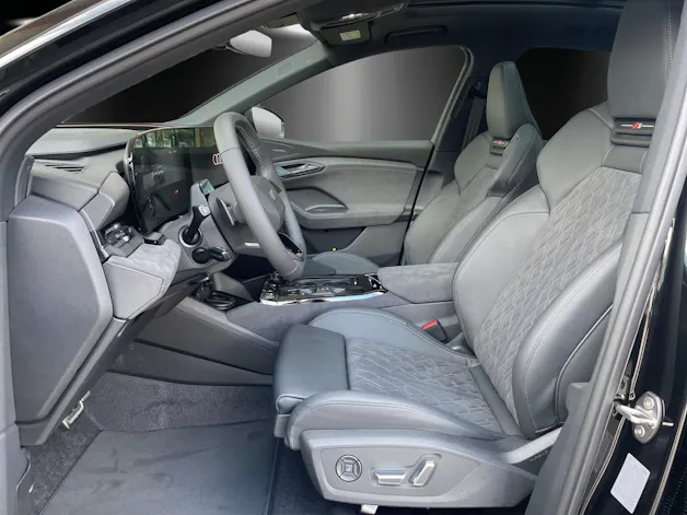 Audi Q6 e-tron quattro