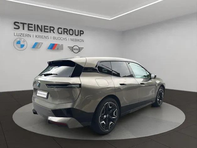 BMW iX xDrive50