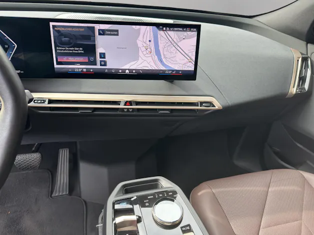 BMW iX xDrive50