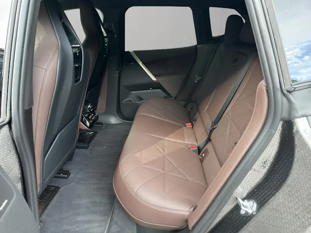 BMW iX xDrive50