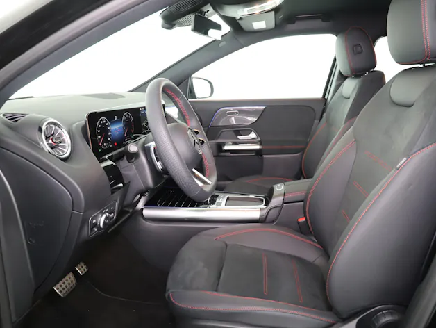 Mercedes-Benz GLA 250 4Matic Swiss Star