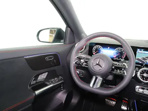 Mercedes-Benz GLA 250 4Matic Swiss Star