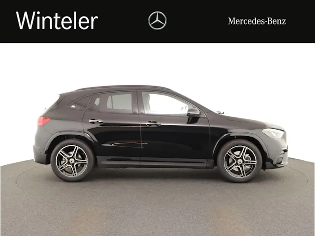 Mercedes-Benz GLA 200 Night Star 7G-D