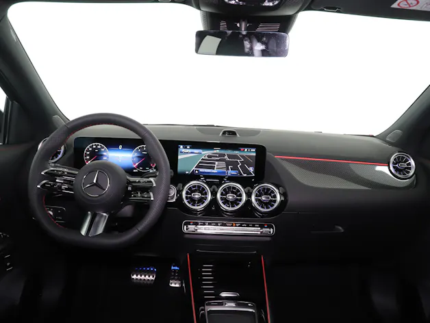 Mercedes-Benz GLA 200 Night Star 7G-D