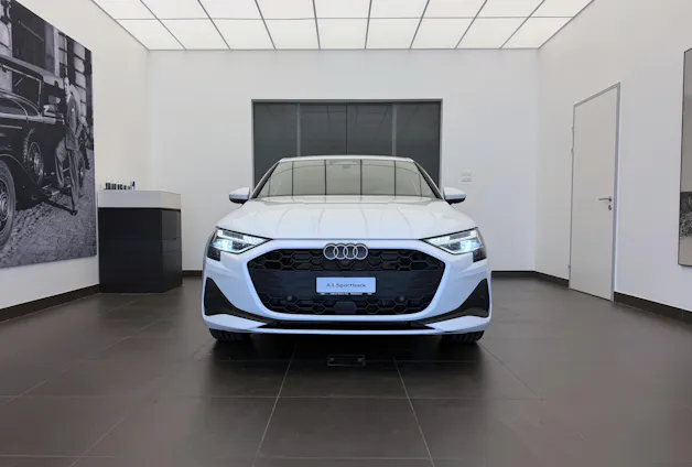 Audi A3 Sportback TFSI 110 kW S line Attraction S tronic
