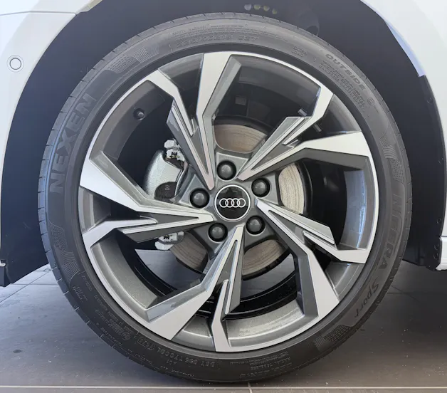 Audi A3 Sportback TFSI 110 kW S line Attraction S tronic
