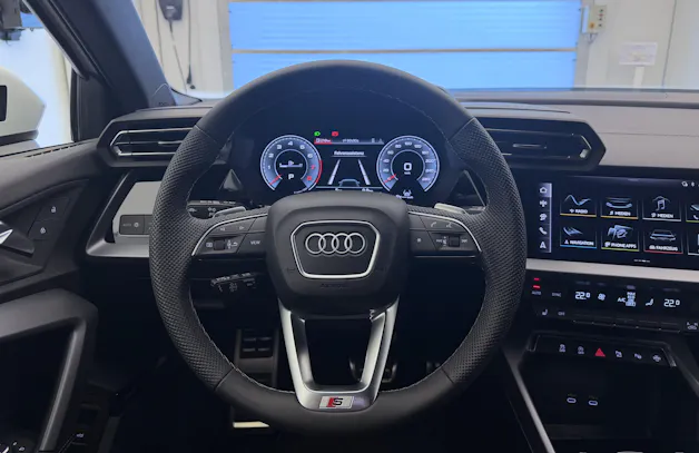 Audi A3 Sportback TFSI 110 kW S line Attraction S tronic