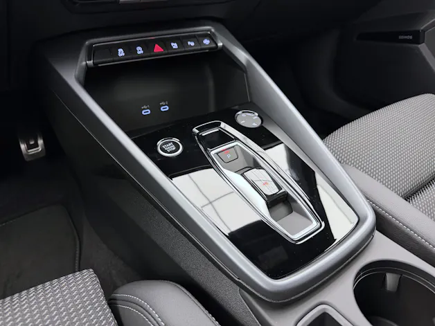 Audi A3 Sportback TFSI 110 kW S line Attraction S tronic
