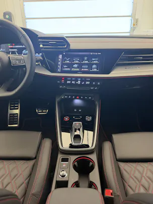 Audi S3 Sportback TFSI quattro S-tronic