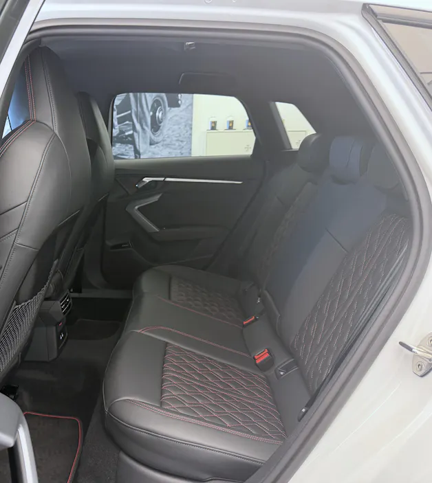 Audi S3 Sportback TFSI quattro S-tronic