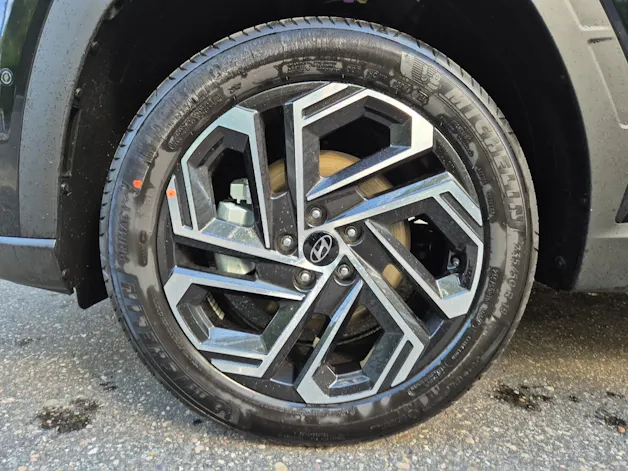 Hyundai Tucson 1.6 T-GDi HEV Vertex Swiss Edition 4WD