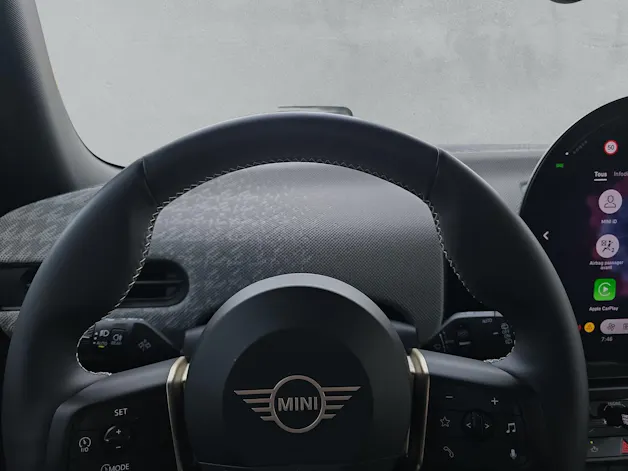 Mini Cooper C F65 1.5i (CH)